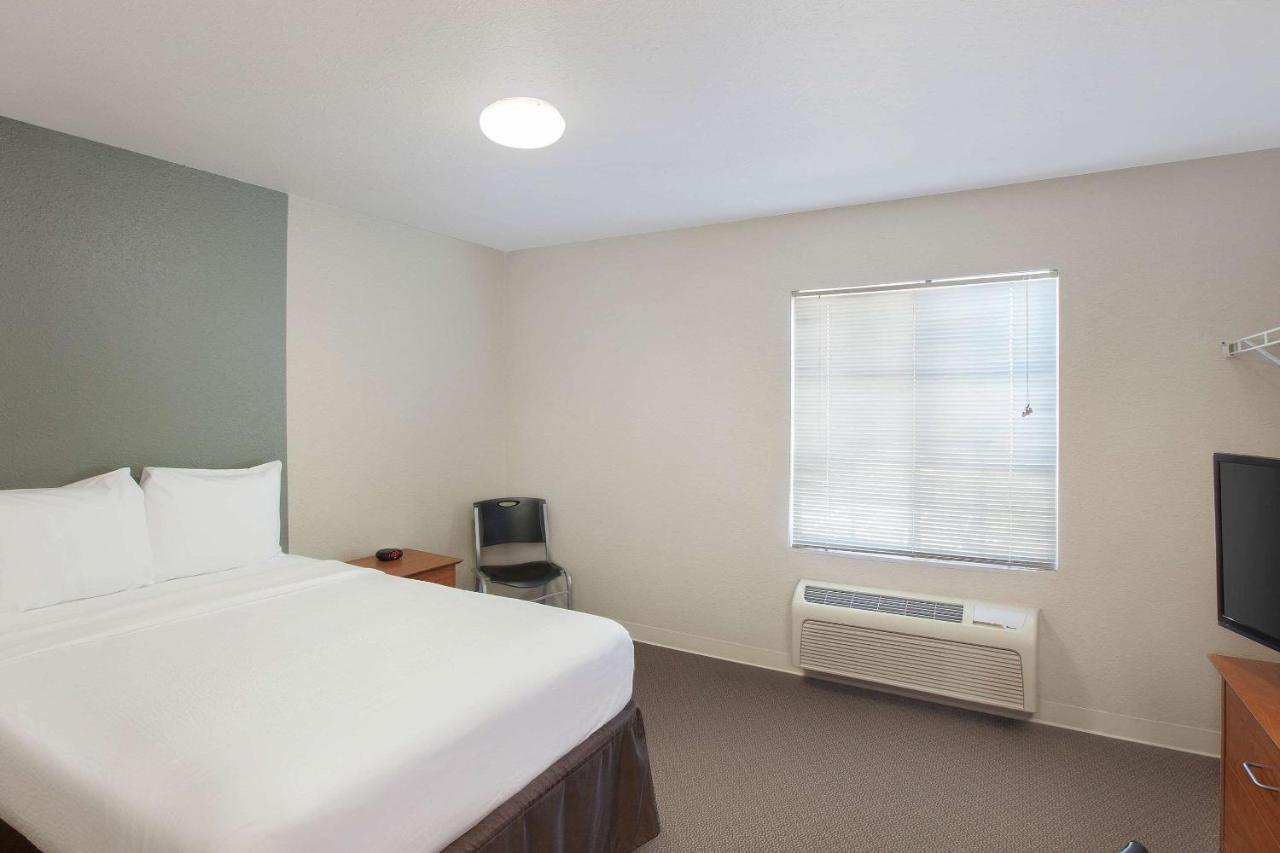 Woodspring Suites Jacksonville Beach Blvd 外观 照片