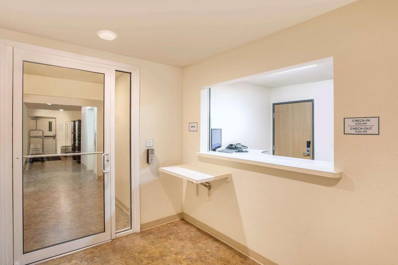 Woodspring Suites Jacksonville Beach Blvd 外观 照片